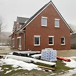 Zur Bruegg 1 *