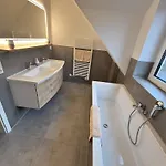 Zur Bruegg 1 度假居 *